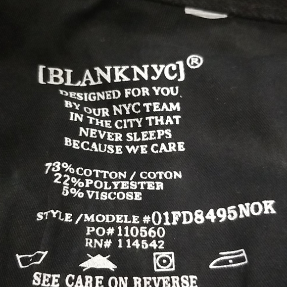 BLANKNYC cut off distressed denim shorts - Picture 5 of 5